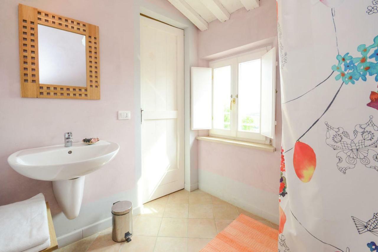 Villa Sant'Elena Morro d'Alba Luaran gambar